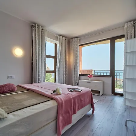 Cote D'azur In Varna With Amazing Sea View * Zlate písky